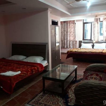 Lord Krishna Residency Hotel McLeod Ganj Room photo